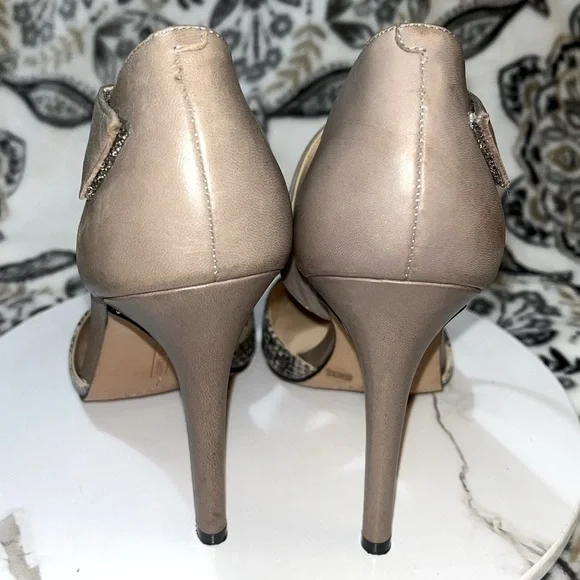 Vince Camuto Carlotte Tabby Grey/Toast Taupe Heels Size 5 1/2M - Picture 6 of 11